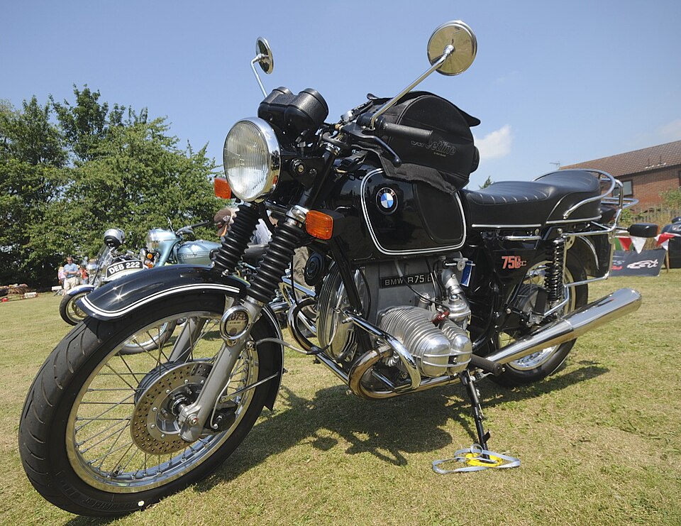 Commons — BMW R75 military service
