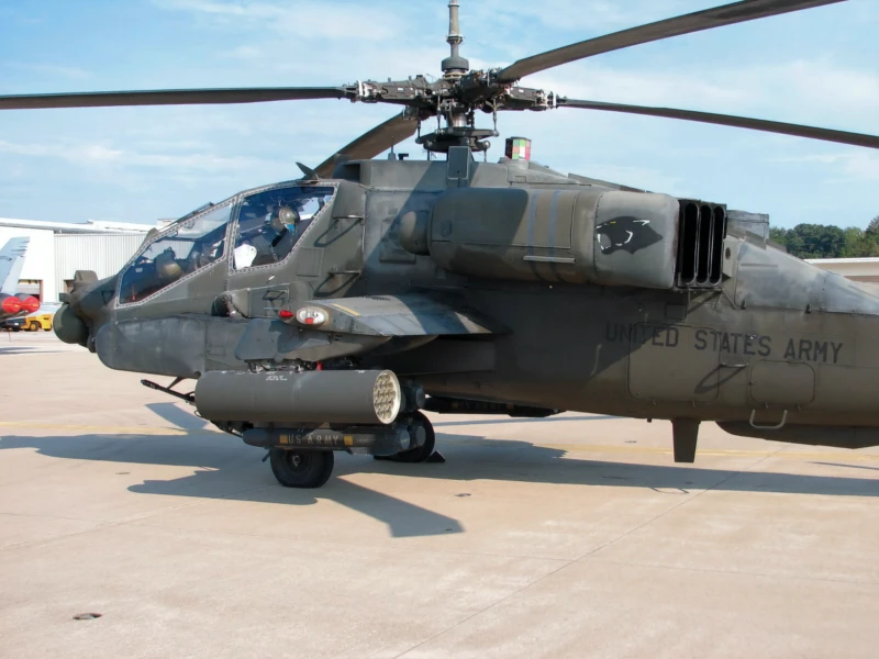 Net-Maquettes — AH-64 Apache, incluindo AH-64D