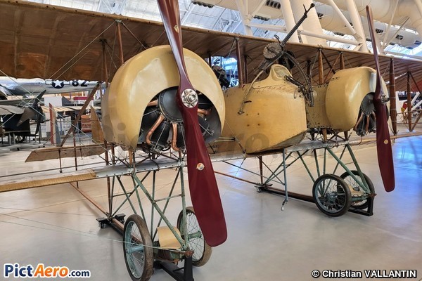 Pictaero — Caudron G.IV-IB preservado no NASM Udvar-Hazy