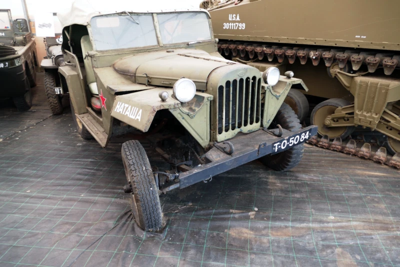Net-Maquettes — GAZ-67B, galerias de 18 + 220 fotografias