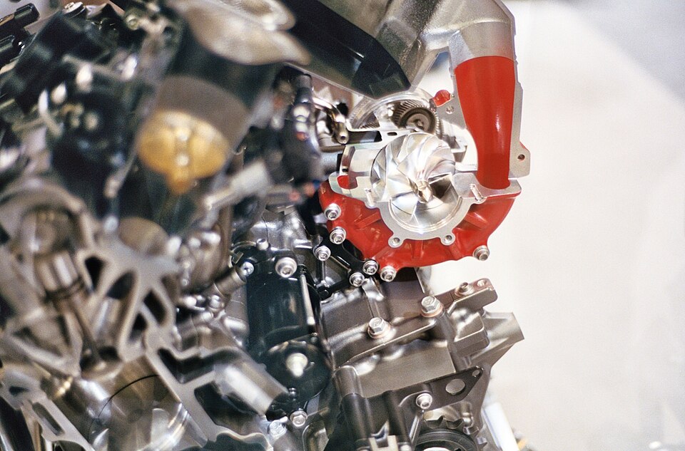 Commons — Ninja H2R, detalhes e museu