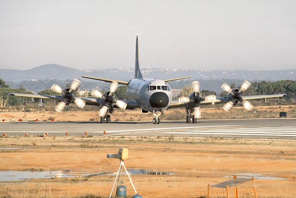 🔗 Commons — P-3 Orion da FAP