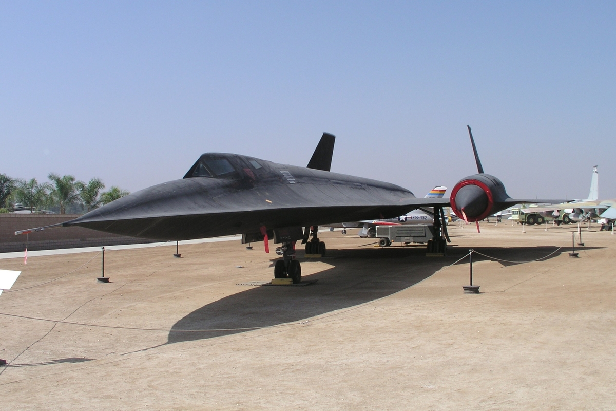 Net-Maquettes — SR-71 Blackbird, 90+ fotos