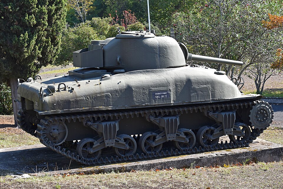Commons — Sherman/Grizzly em serviço português