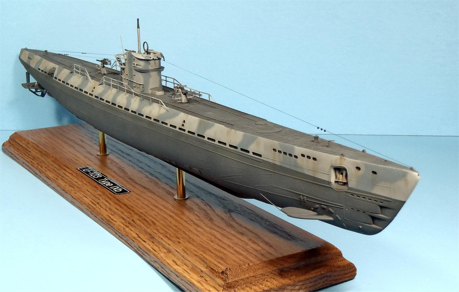 iModeler — Academy 1/150 Type IXB convertido em U-123, com 14 fotos e correções