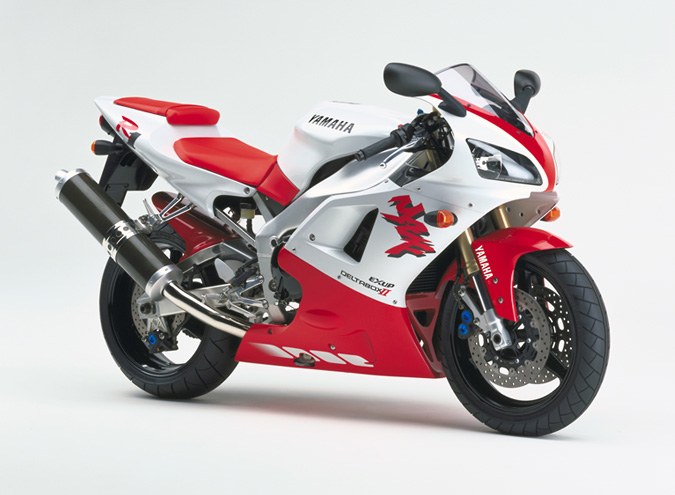 Yamaha Communication Plaza — YZF-R1 1998